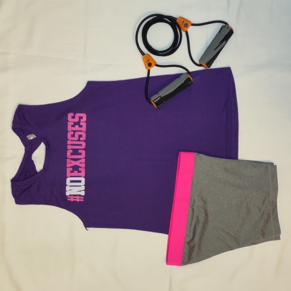 Women's workout tank top